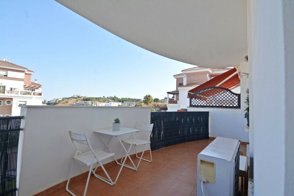 Property in Mijas Costa — photo 4