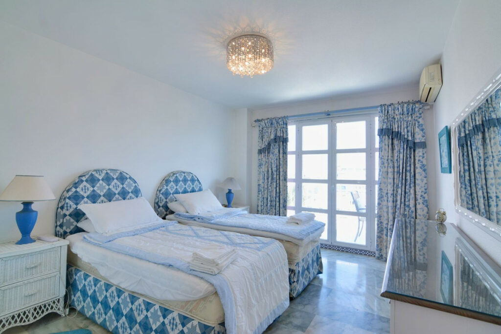 Property in Fuengirola — photo 19