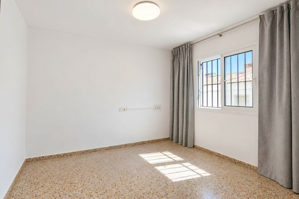 Property in Fuengirola — photo 35