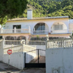 House – Detached Villa in Mijas — photo 1