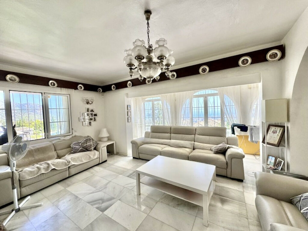 Property in Mijas — photo 3