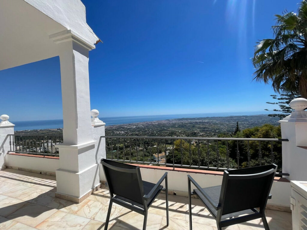 Property in Mijas — photo 2
