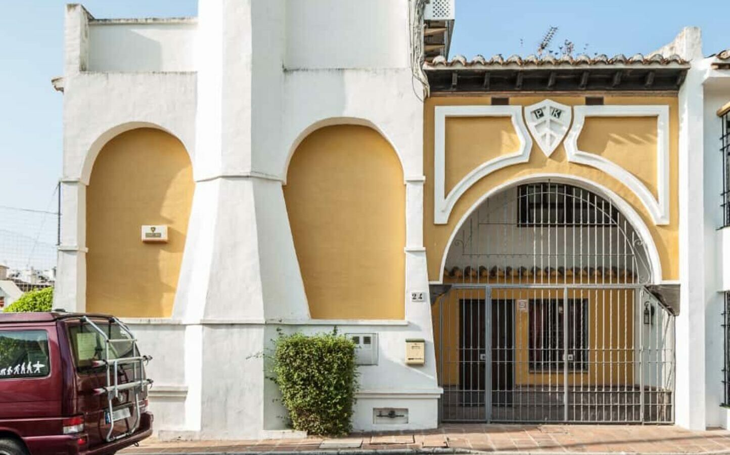 Property in Fuengirola — photo 1
