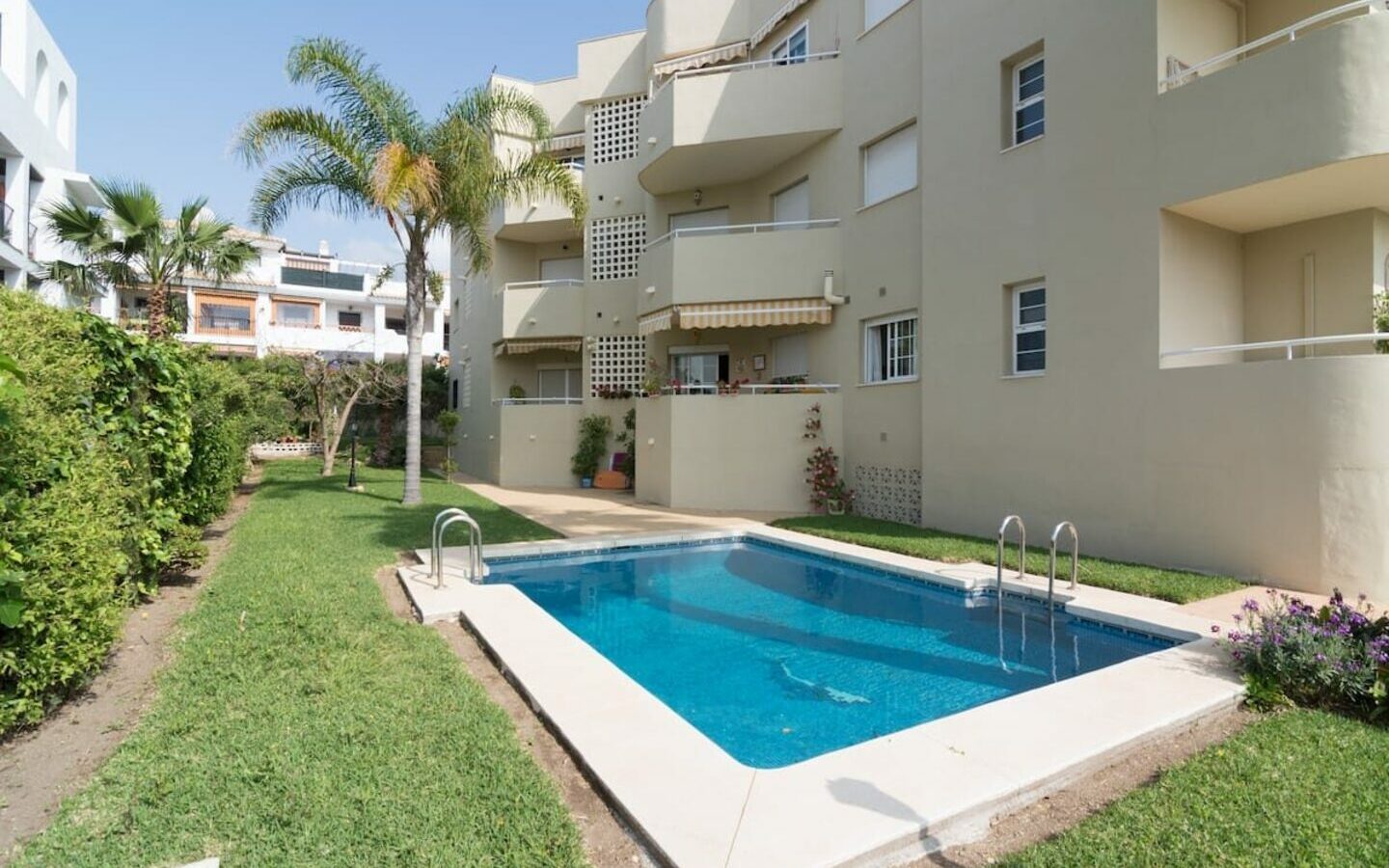 Property in Torremolinos — photo 1