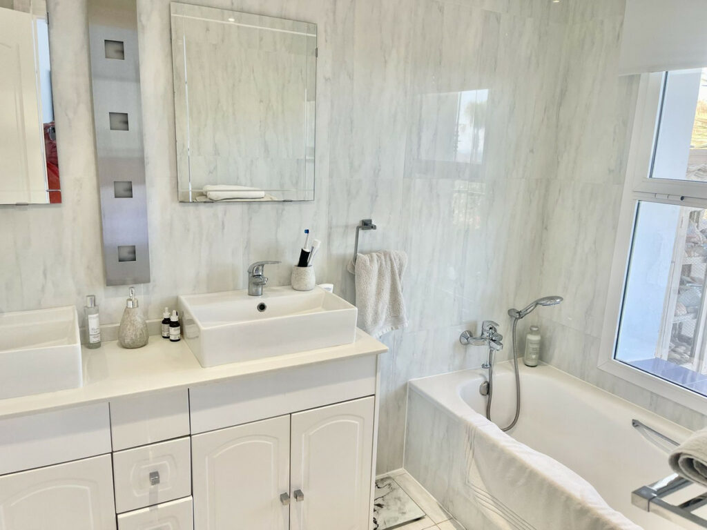 Property in Mijas — photo 6