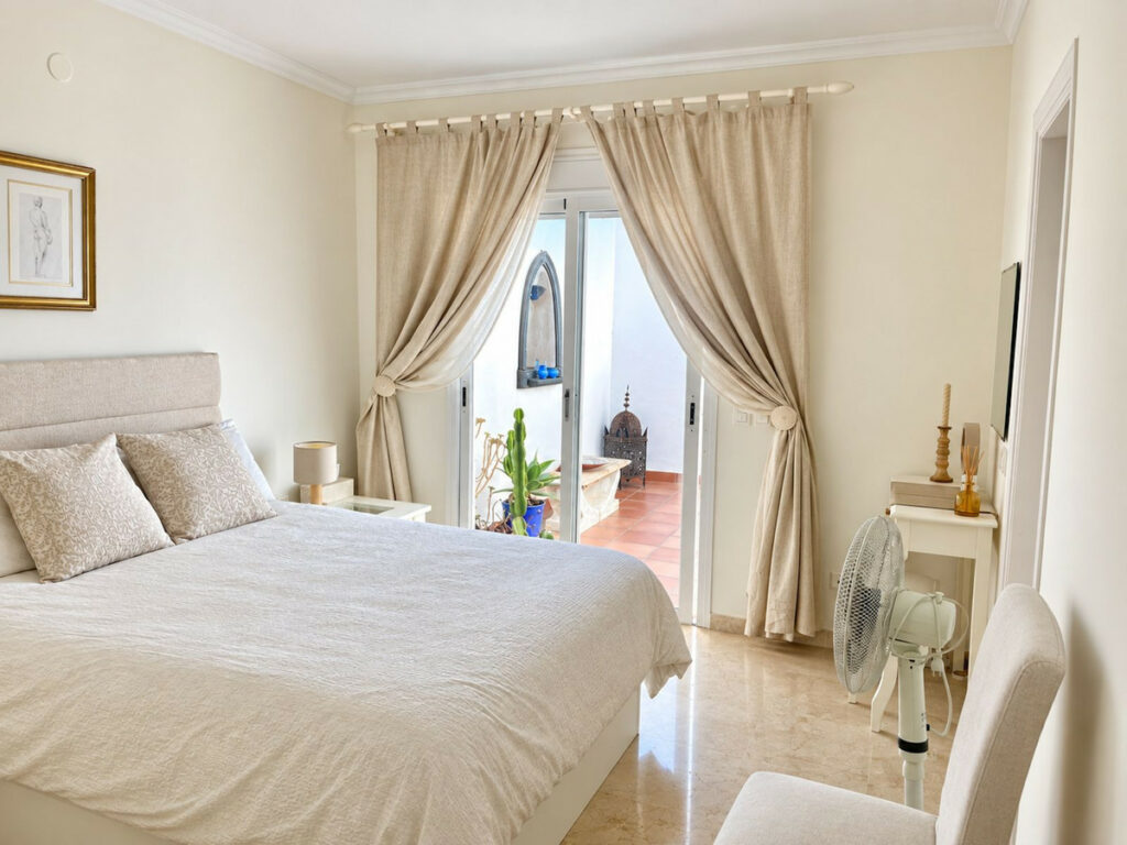 Property in Mijas — photo 2