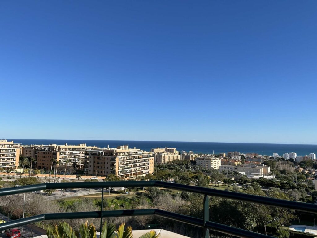 Property in Torremolinos — photo 1