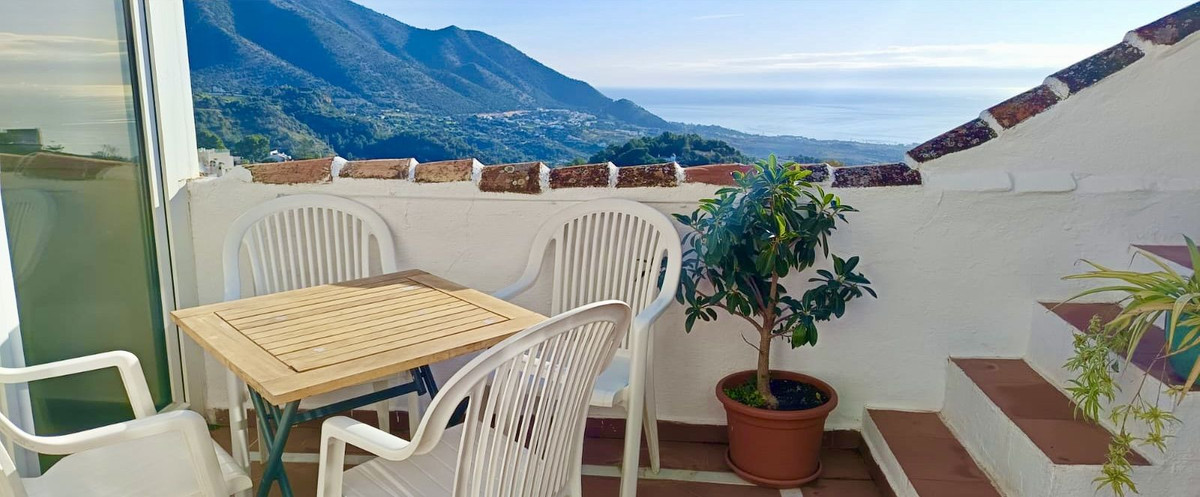 Property in Mijas — photo 1
