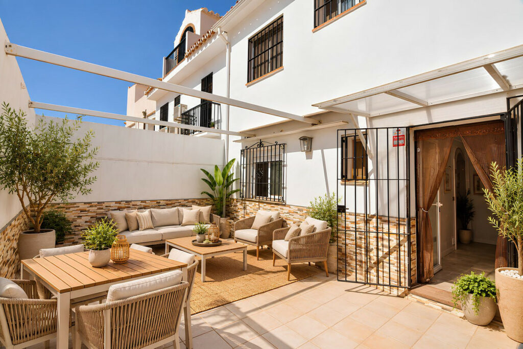 Property in Fuengirola — photo 24