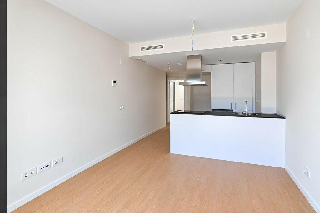 Property in Las Lagunas — photo 23