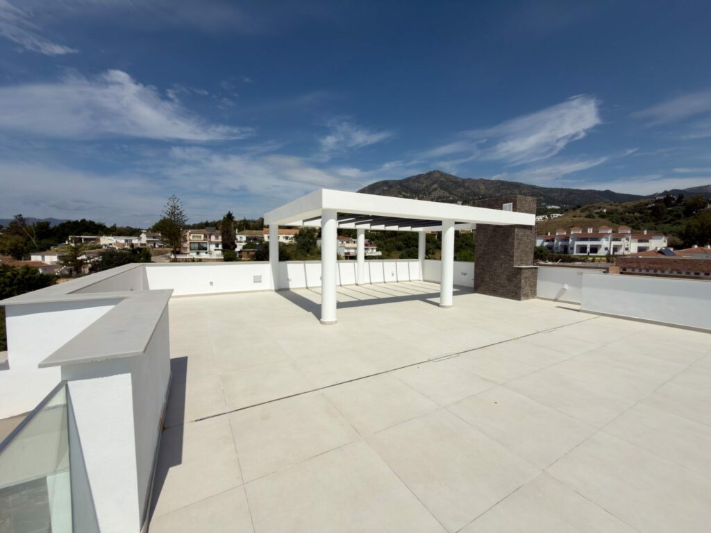 Property in Mijas — photo 1