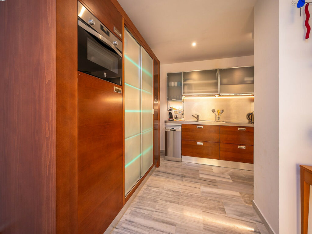 Apartment – Middle Floor Apartment in La Cala de Mijas — photo 7