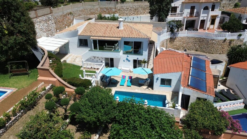 Property in Benalmádena — photo 1