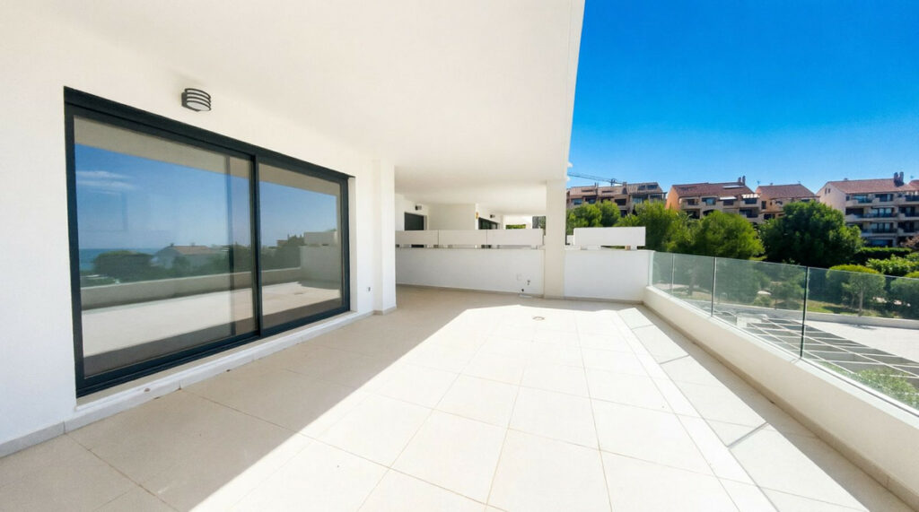 Apartment – Ground Floor Apartment in Benalmadena — photo 2