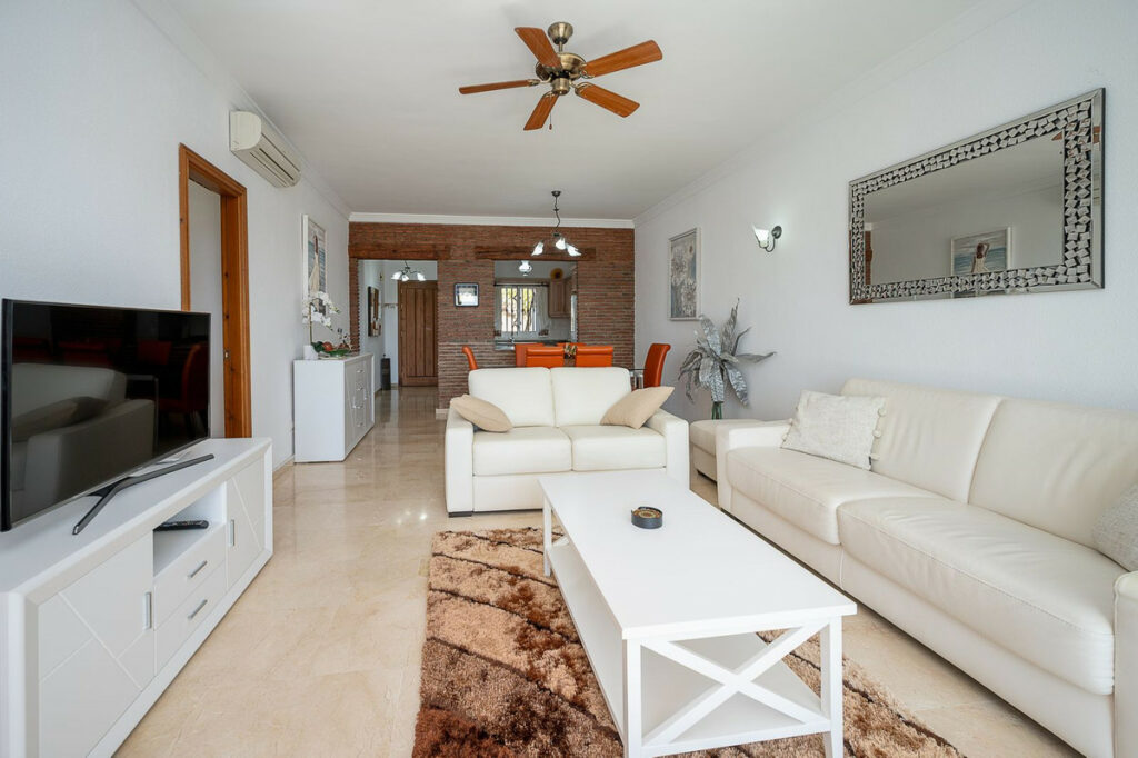 Apartment – Ground Floor Apartment in Mijas Costa — photo 10