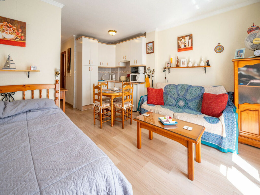 Apartment – Middle Floor Studio in La Cala — photo 4