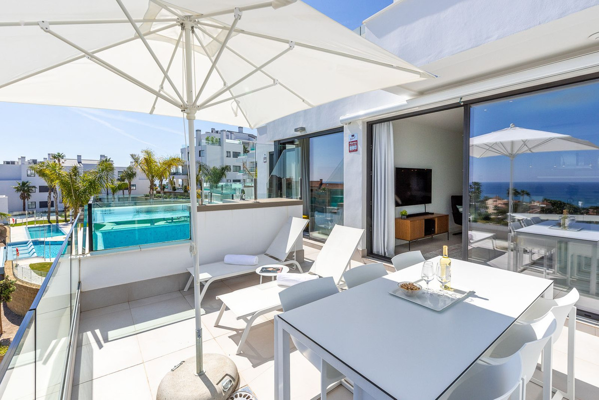 Apartment – Middle Floor Apartment in Mijas — photo 1