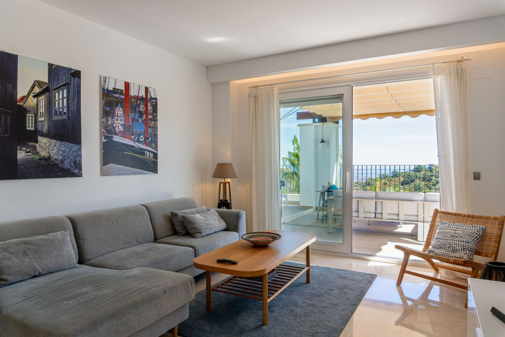 Apartment – Penthouse in La Mairena — photo 7
