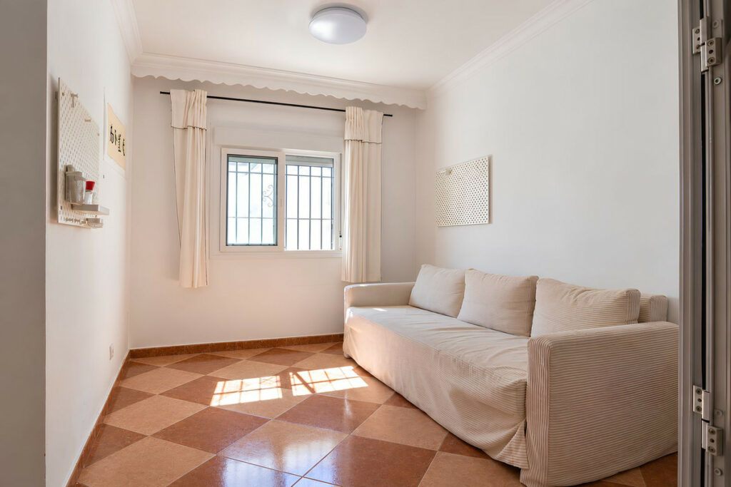 Property in Fuengirola — photo 14
