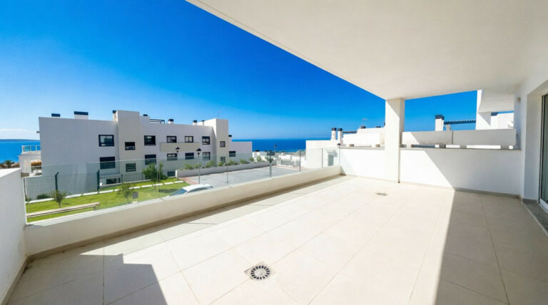 Apartment – Ground Floor Apartment in Benalmadena — photo 1