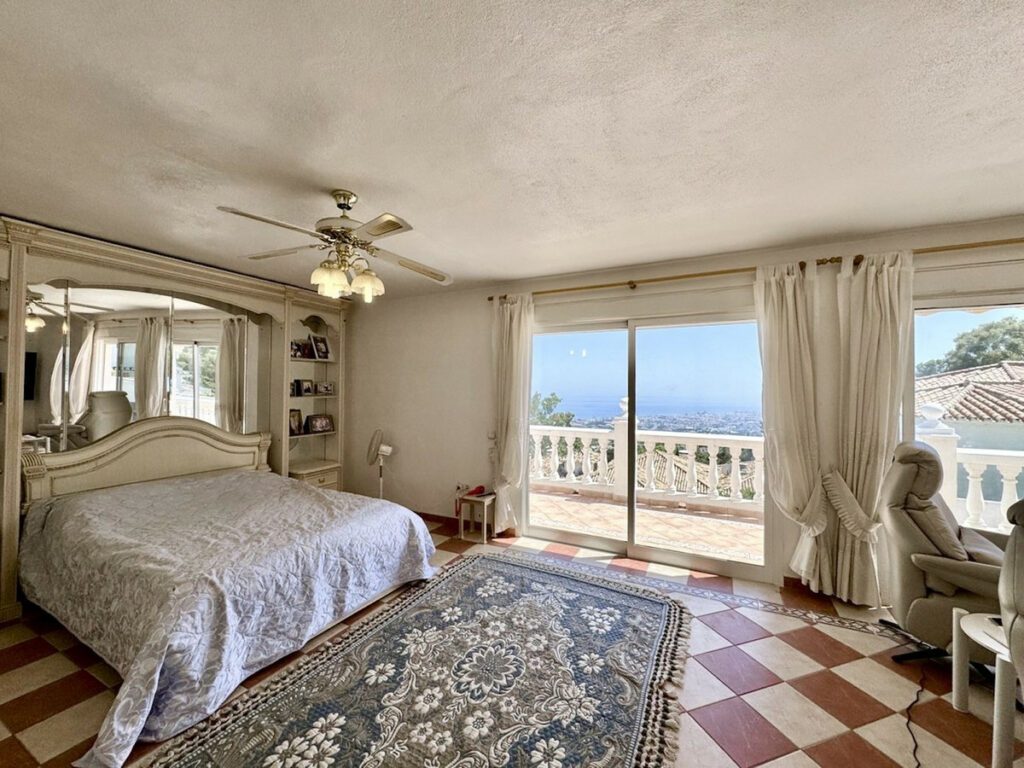 Property in Mijas — photo 6