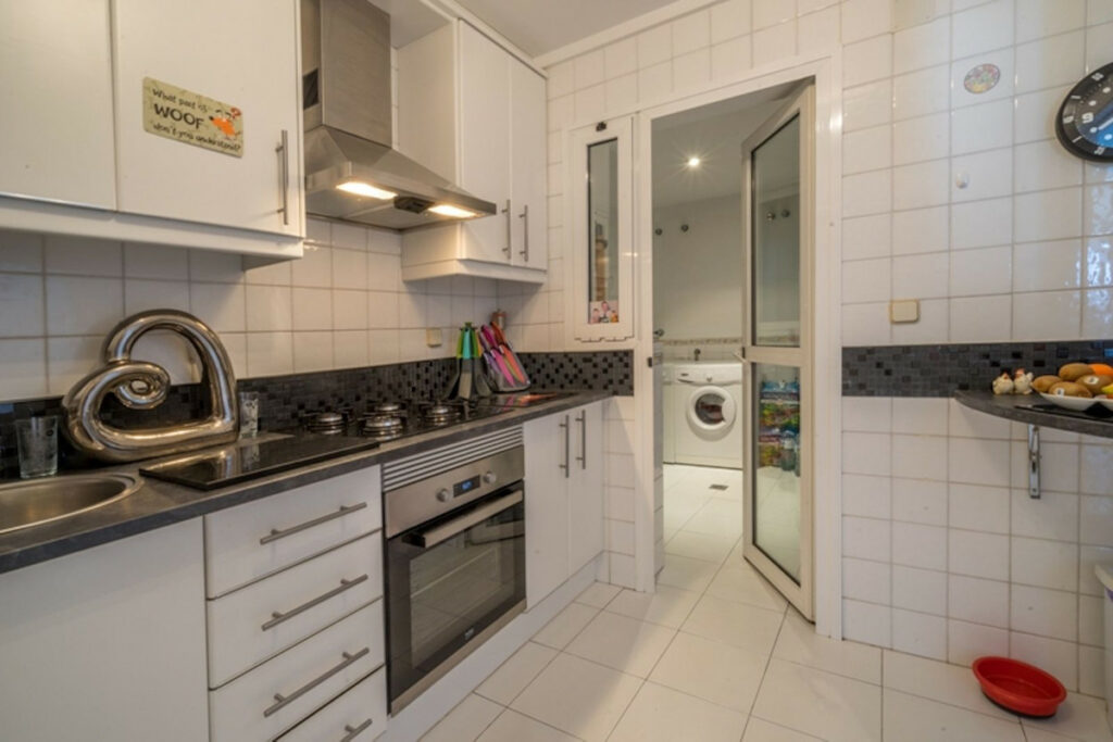 Property in Mijas — photo 11