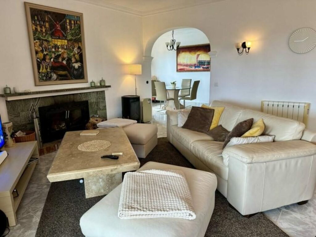 Property in Mijas — photo 2