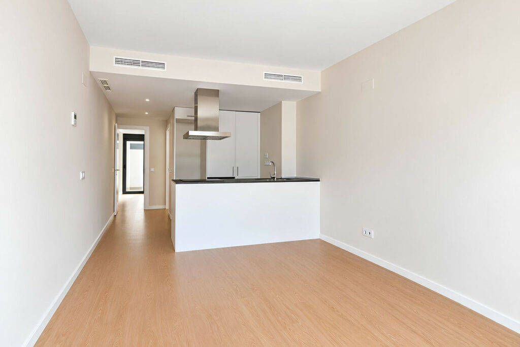 Property in Las Lagunas — photo 9