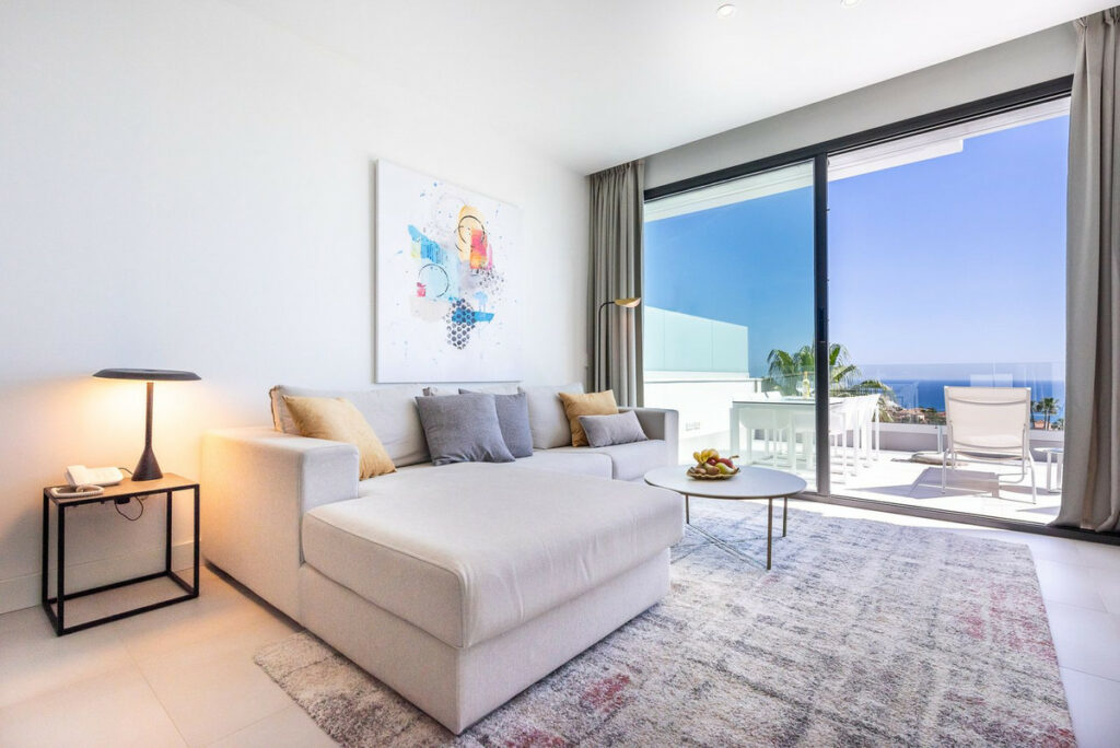 Apartment – Middle Floor Apartment in Mijas — photo 5