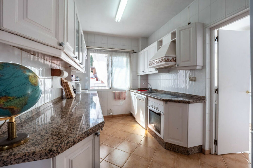 Apartment – Penthouse in Alhaurín el Grande — photo 8