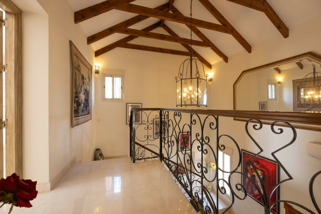 House – Detached Villa in Mijas Golf — photo 36