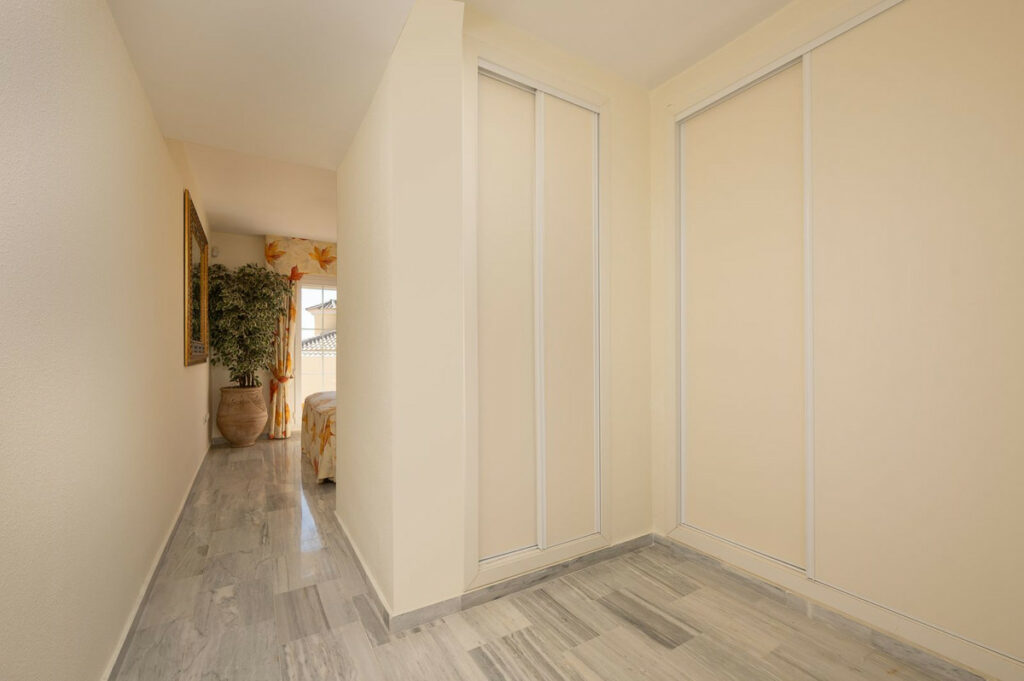 Apartment – Penthouse in Cabopino — photo 13
