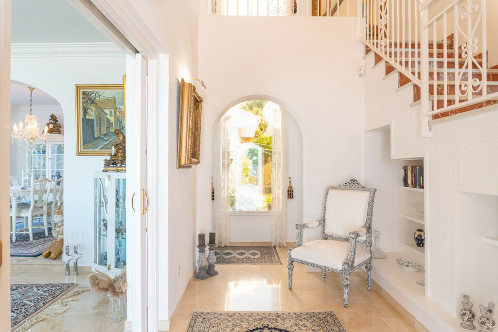 House – Detached Villa in La Capellania — photo 3