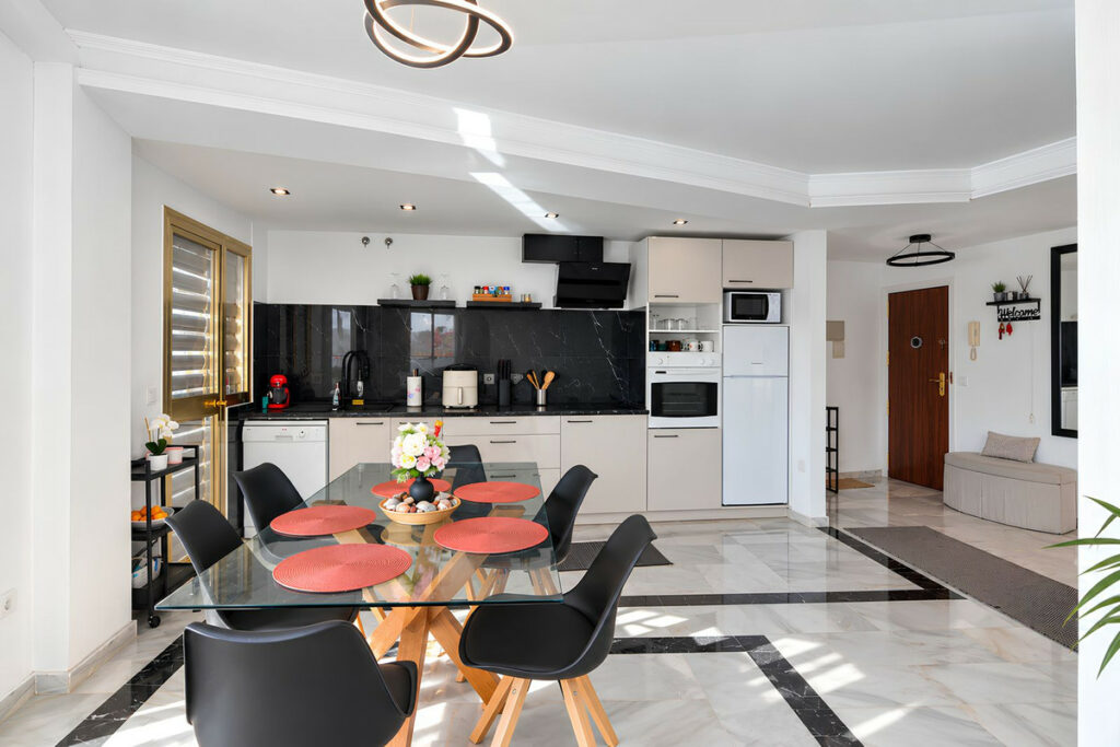 Property in Málaga — photo 8