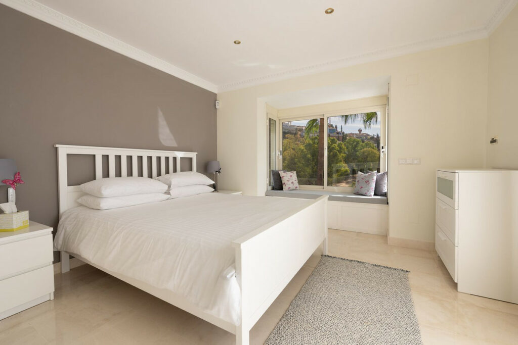 House – Detached Villa in Mijas Golf — photo 16