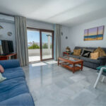 Apartment – Middle Floor Apartment in Riviera del Sol — photo 4