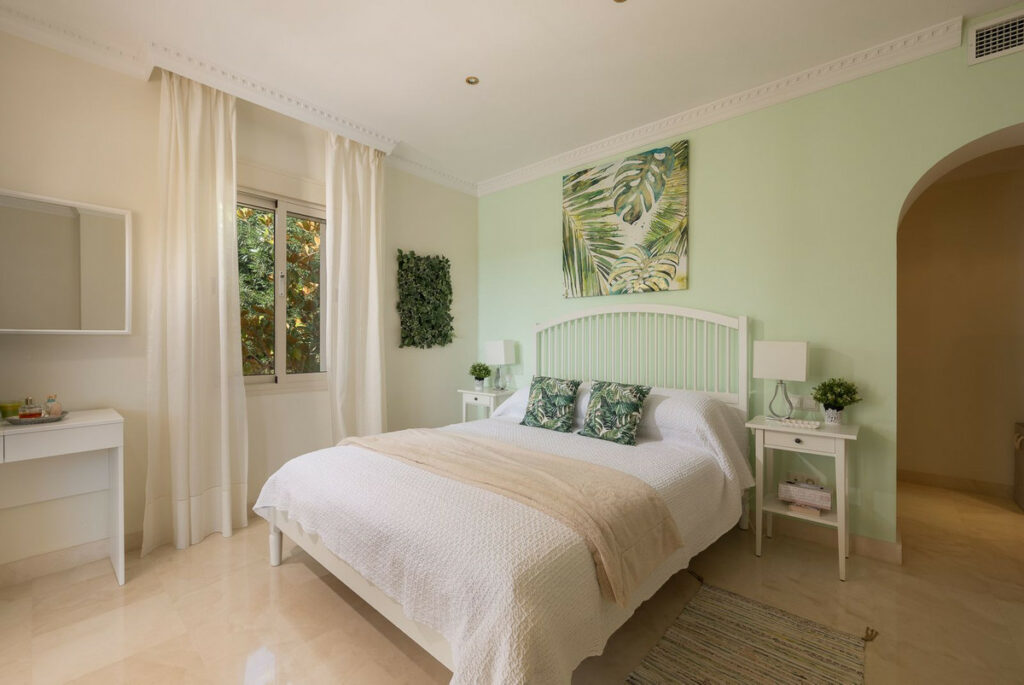 House – Detached Villa in Mijas Golf — photo 17