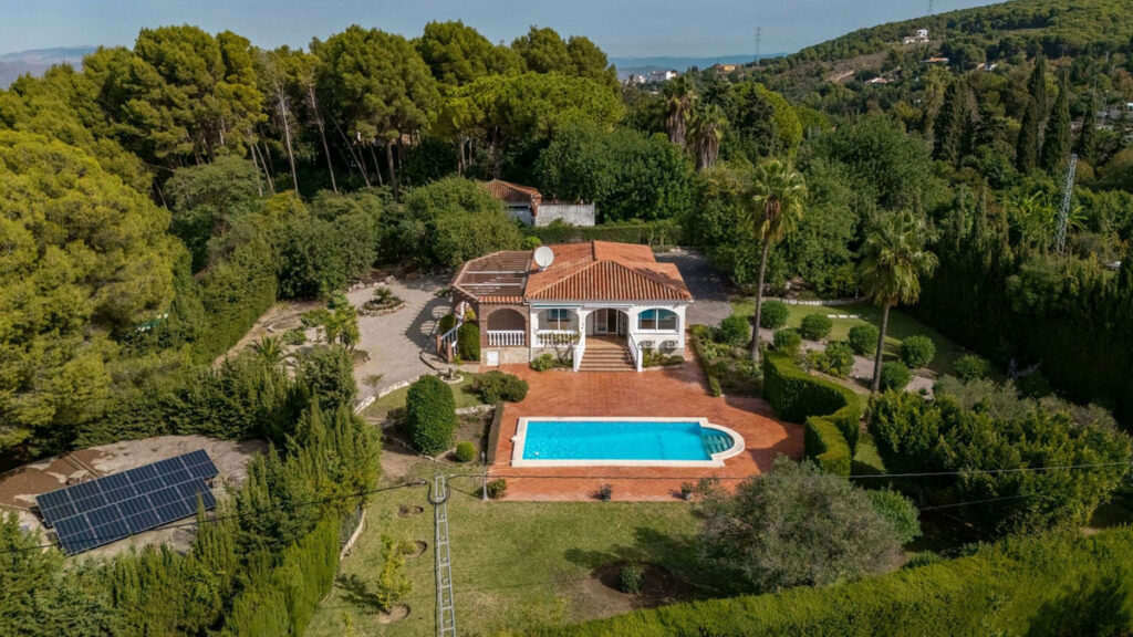House – Detached Villa in Alhaurín el Grande — photo 10