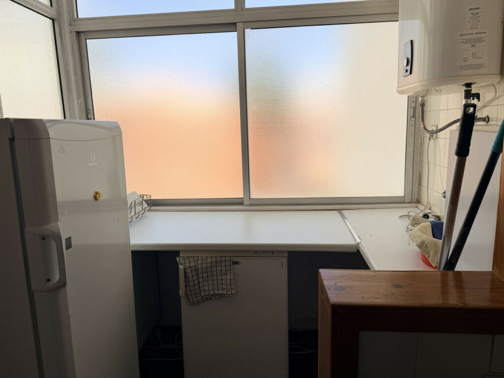 Apartment – Middle Floor Apartment in Torremolinos — photo 10