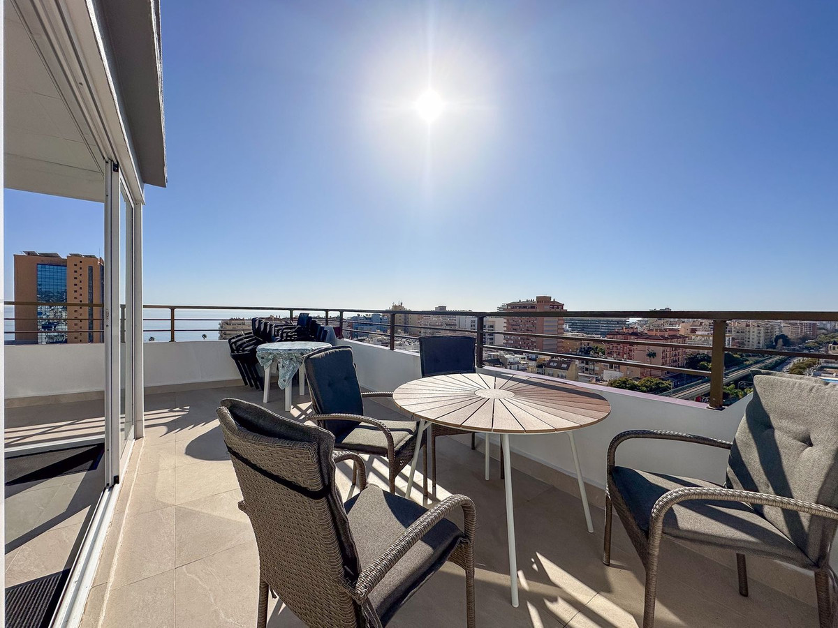 Apartment – Penthouse in Fuengirola — photo 1