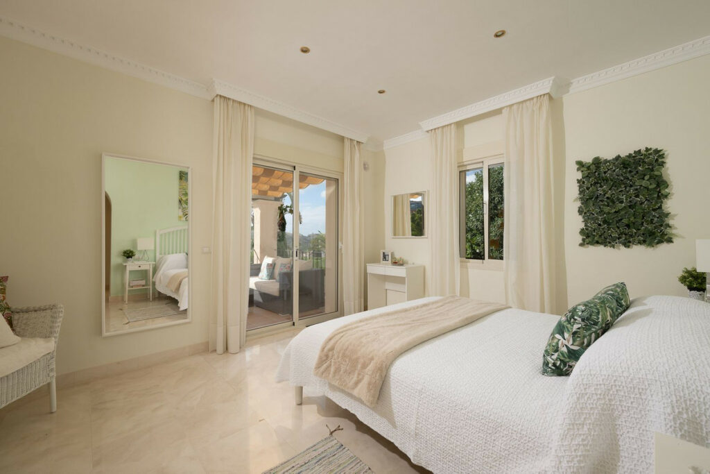 House – Detached Villa in Mijas Golf — photo 4