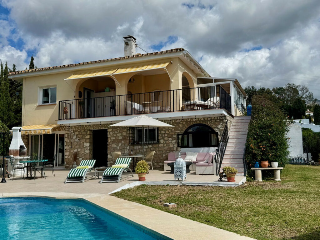 House – Detached Villa in Mijas — photo 14