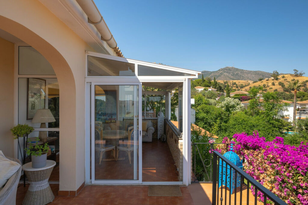 House – Detached Villa in Mijas — photo 43