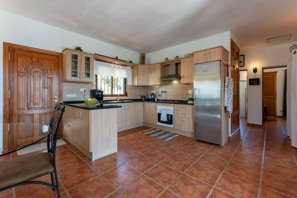 House – Finca – Cortijo in Tolox — photo 9