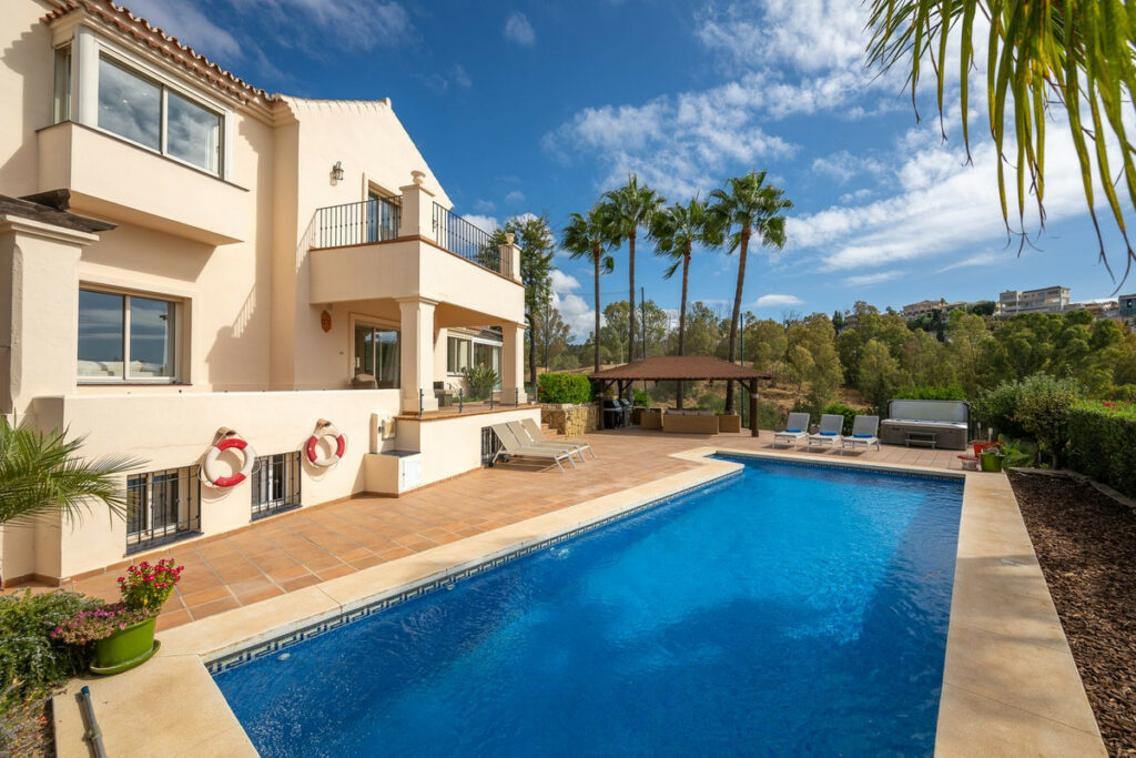 House – Detached Villa in Mijas Golf — photo 9