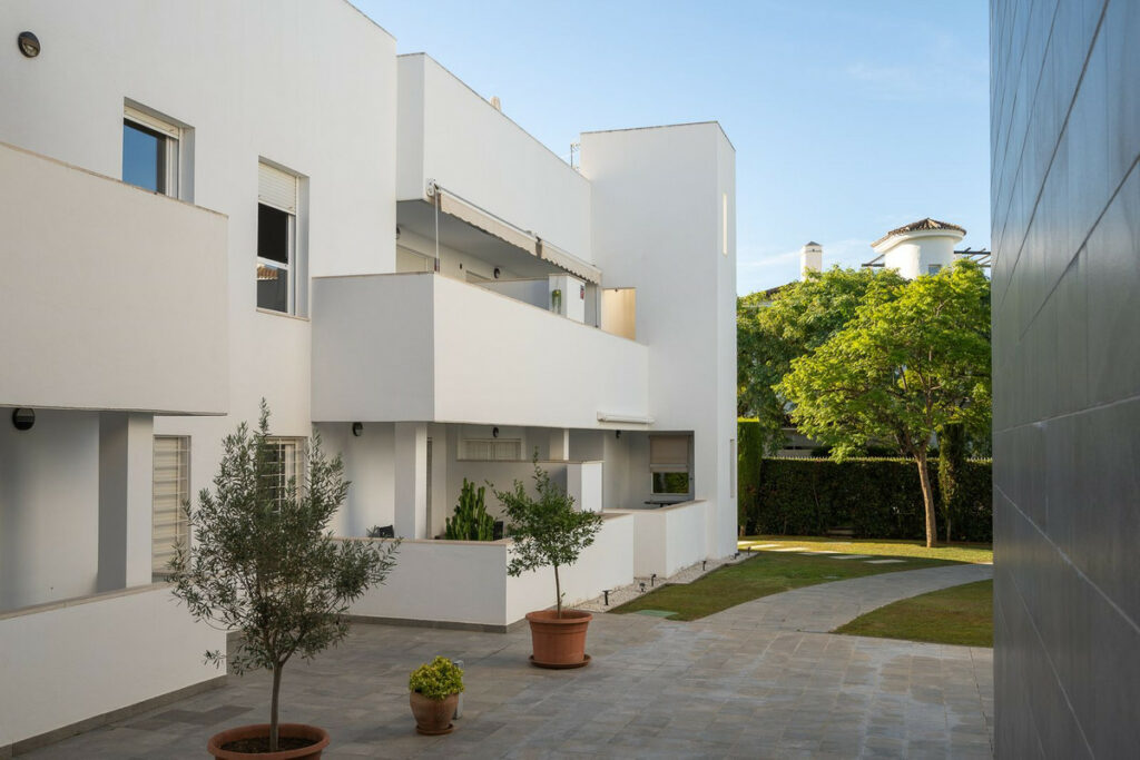 Apartment – Ground Floor Apartment in Nueva Andalucía — photo 4