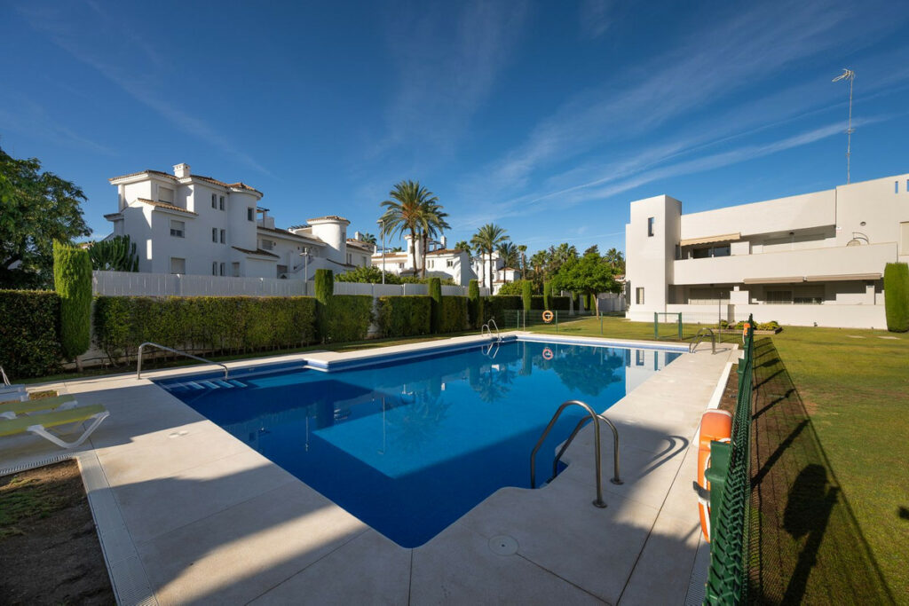 Apartment – Ground Floor Apartment in Nueva Andalucía — photo 20
