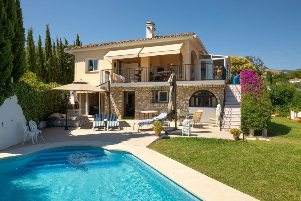House – Detached Villa in Mijas — photo 30