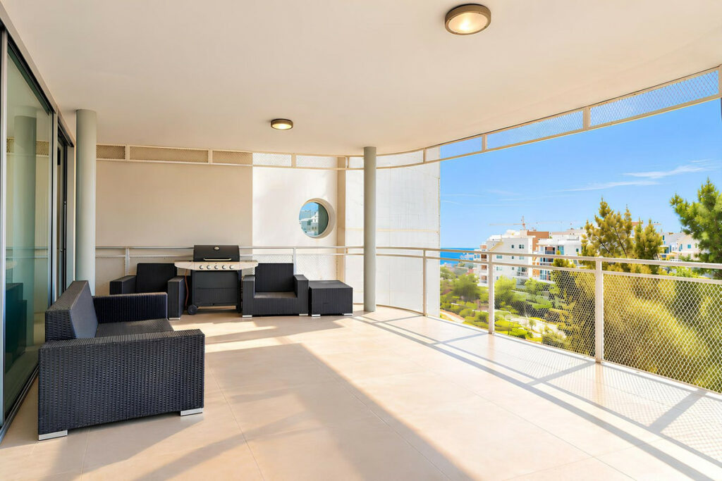 Property in Carvajal — photo 4