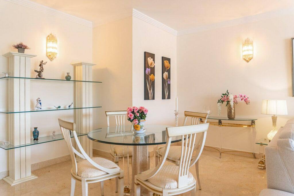 Apartment – Middle Floor Apartment in Miraflores — photo 4